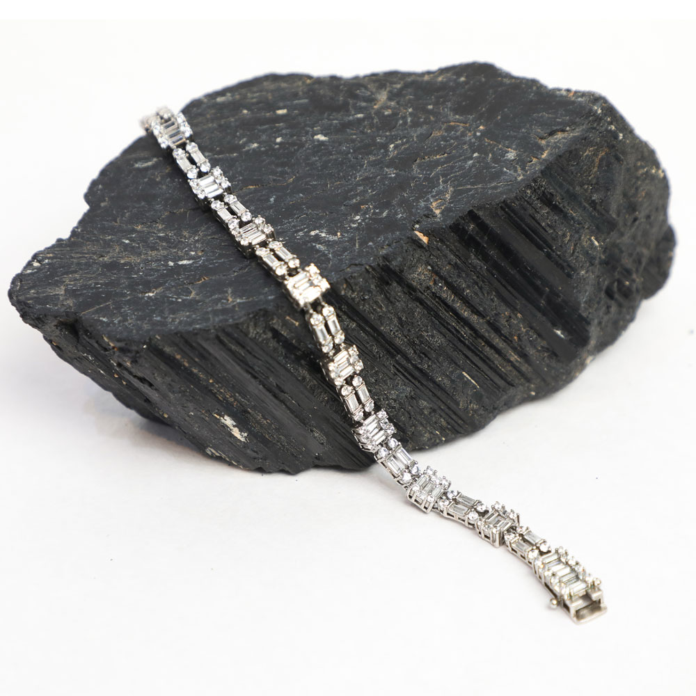 3M9A0533 Heavy Industrial Interlocking Link Gents Bracelet in 925 Sterling Silver - Image 1